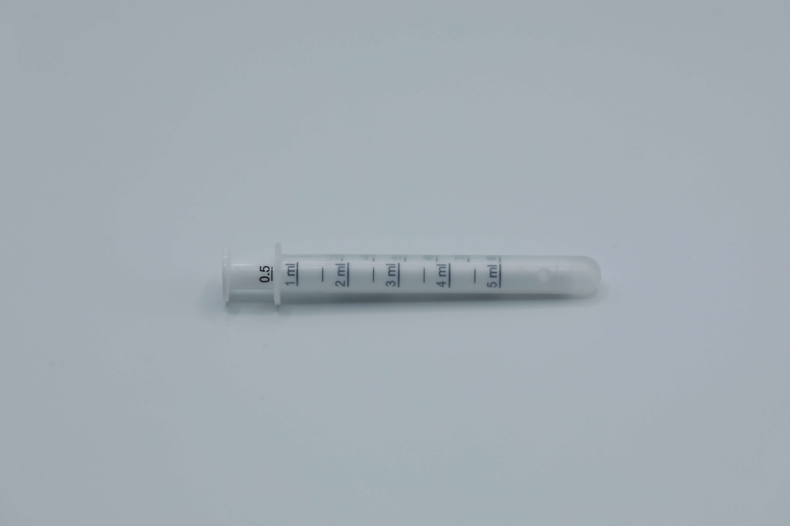 Name- Cream Applicator. Product ID- CA200602. Catagory- Applicator. Size & Capacity 5ML. Material- Ploypropylen-LDPE